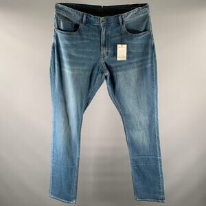 ROBERT GRAHAM Size 38 Blue Light Wash Cotton Blend Slim Fit Jeans